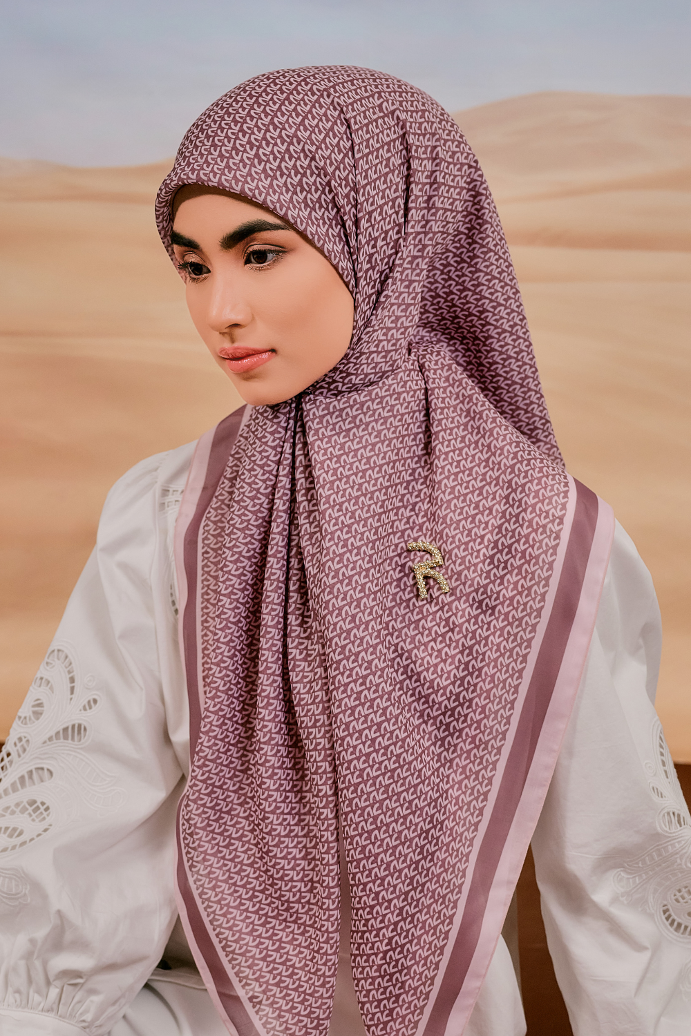 Mori Scarve in Plumwood