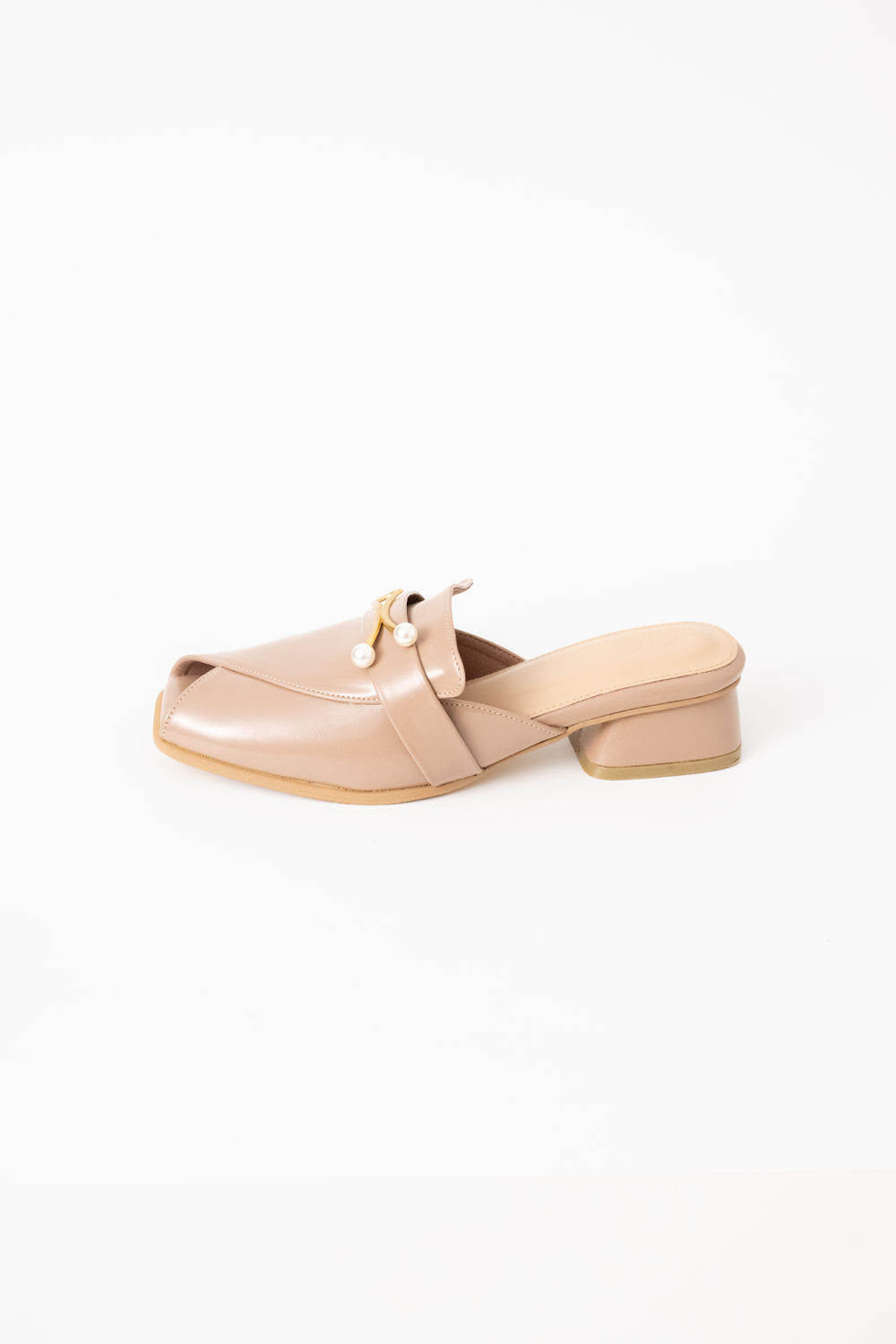 Amelia Shoes in Sand