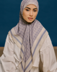 Nuura Scarve in Soy Bean