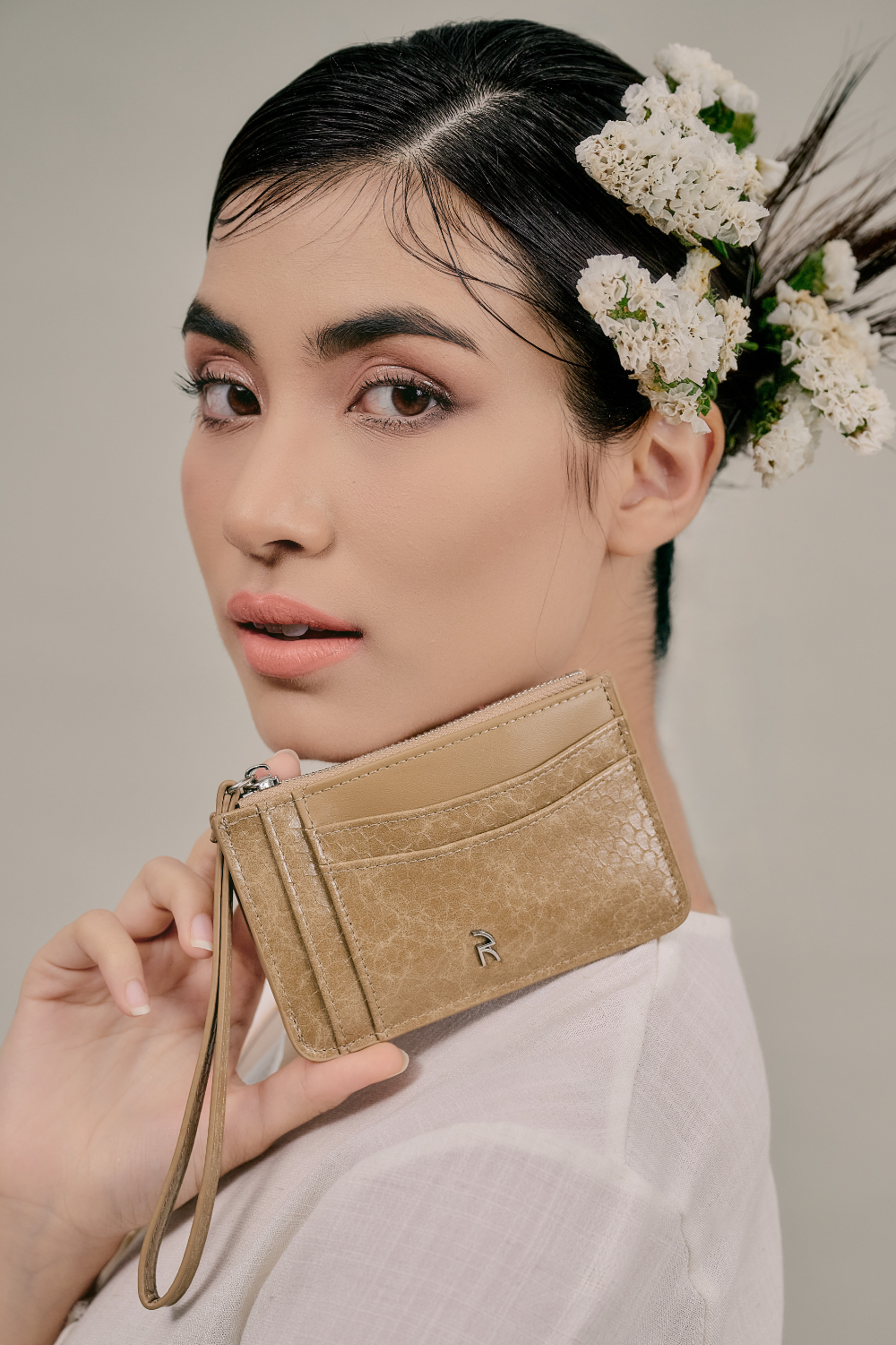 Jimoo Wallet in Tanskin