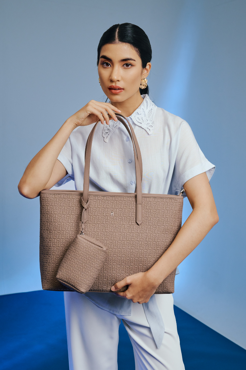 Jiro Tote Bag in Taupe