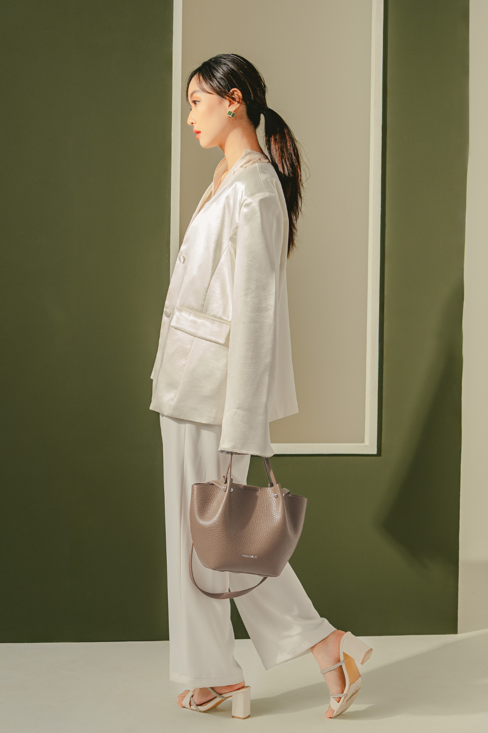 Tikka Tote Bag in Taupe