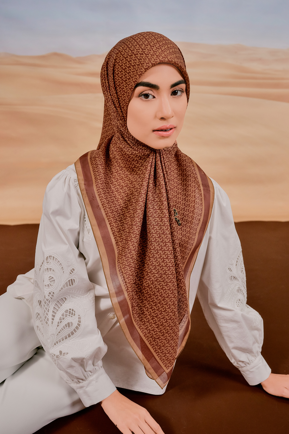 Mori Scarve in Truffle