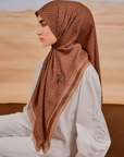 Mori Scarve in Truffle