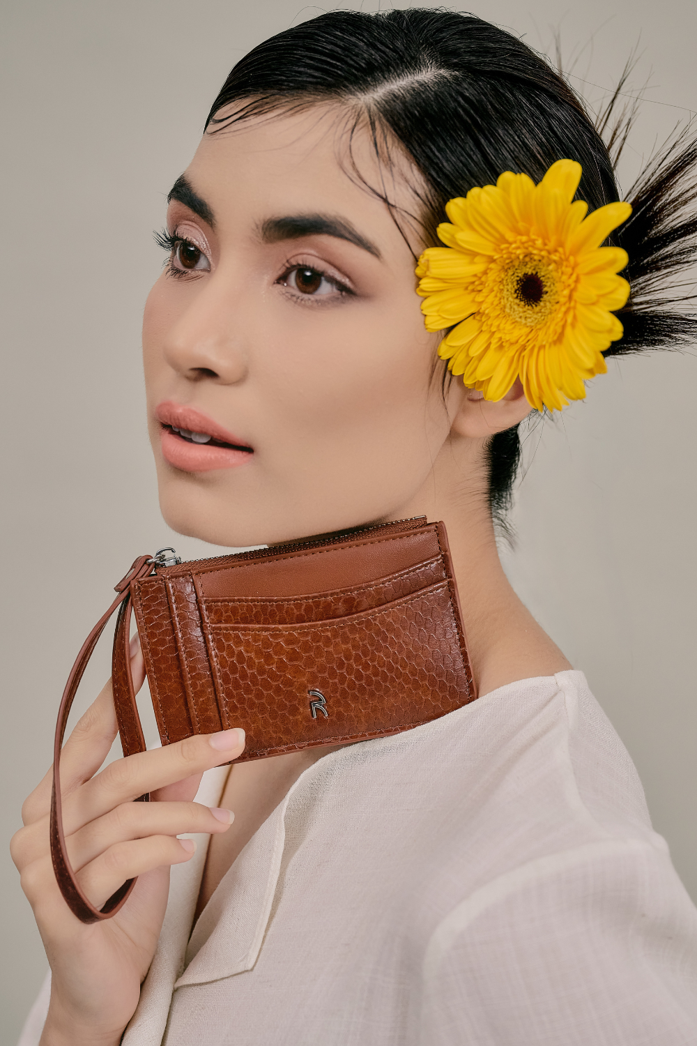 Jimoo Wallet in Wood Brown