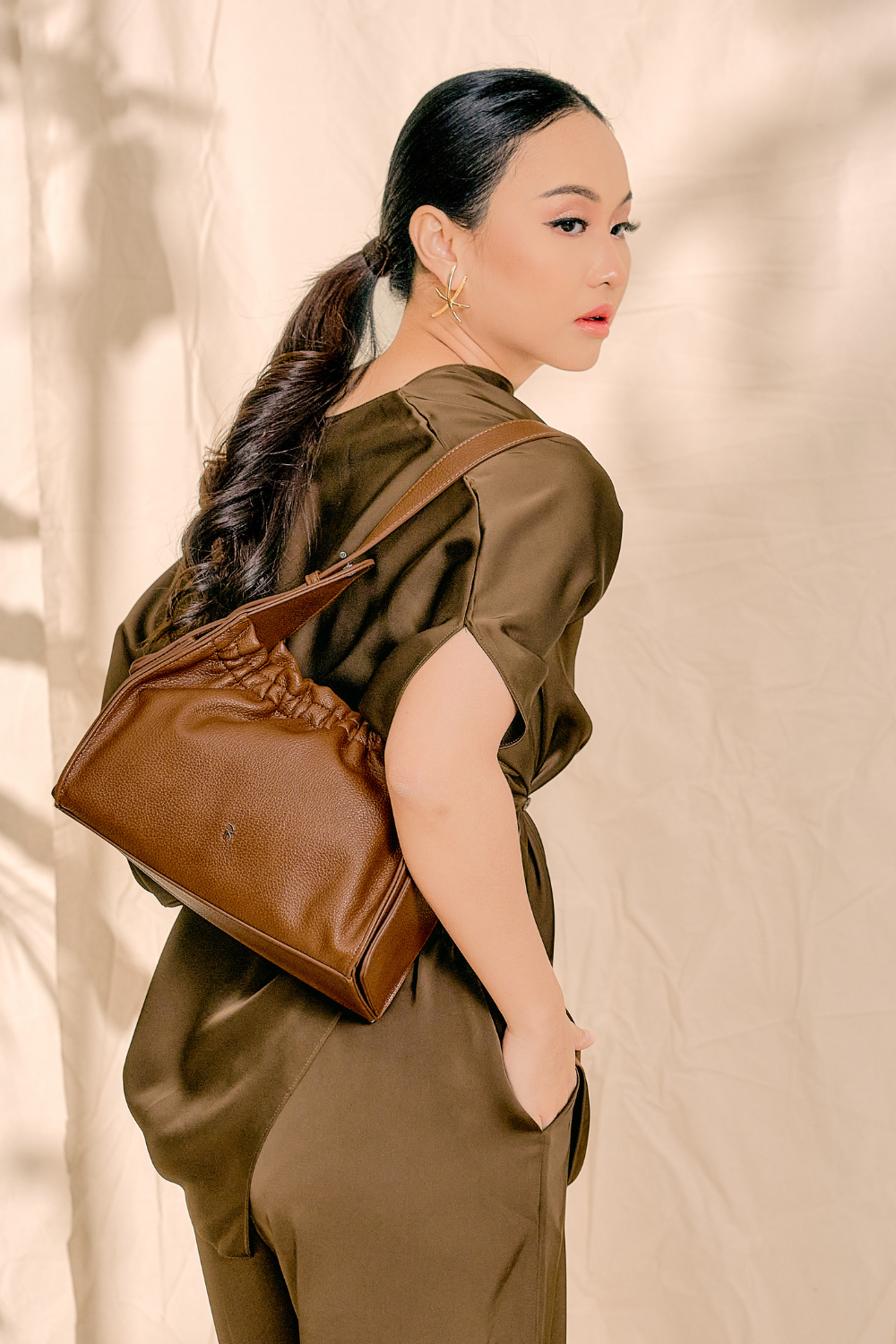 Olma Bag in Wood Brown