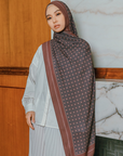Anora Shawl in Brick Brown